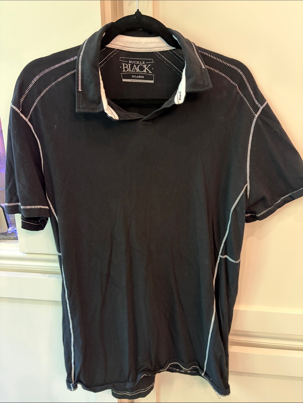 Buckle Black Men’s Black Polo with White Contrast Stitching
